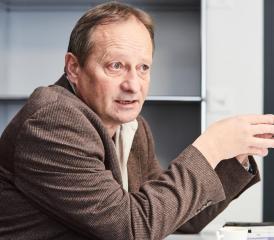 En réaction au vote du 8 septembre, Bernard Fragnière, président de la FEDE, avait démissionné avec effet immédiat du comité de la Caisse de prévoyance. © Jean-Baptiste Morel - Archives